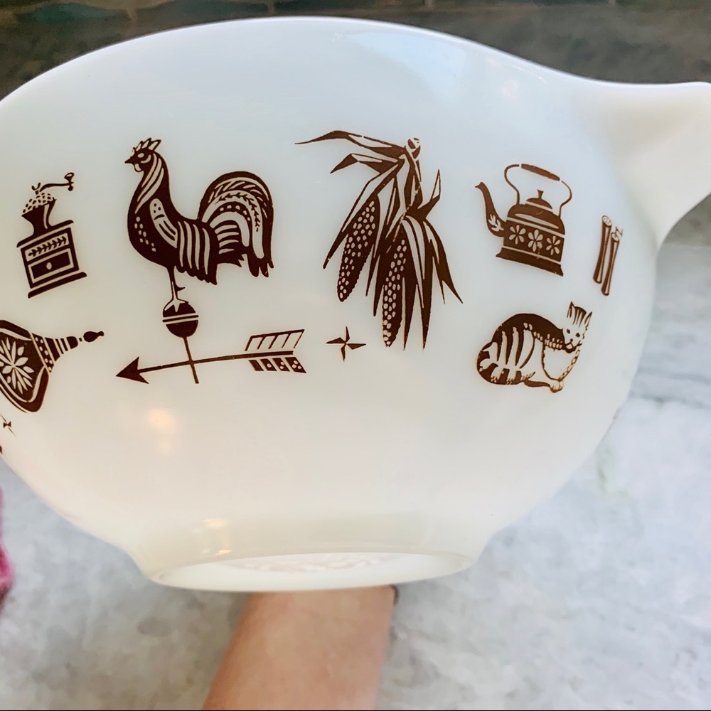 ❌Sold Vintage Pyrex Early American Cinderella Bowl - Picture 4 of 12